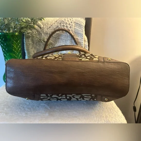 Y2K Vintage Etienne Aigner Purse - Picture 10 of 13